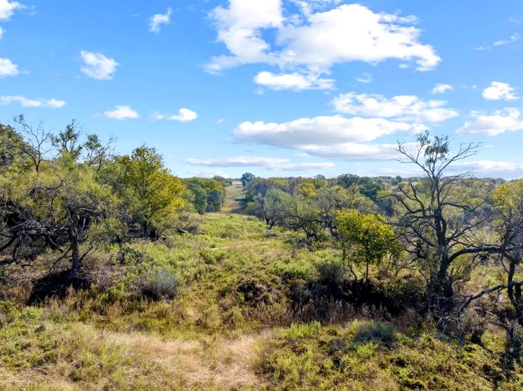 5 Barry Road, Henrietta, TX 76365