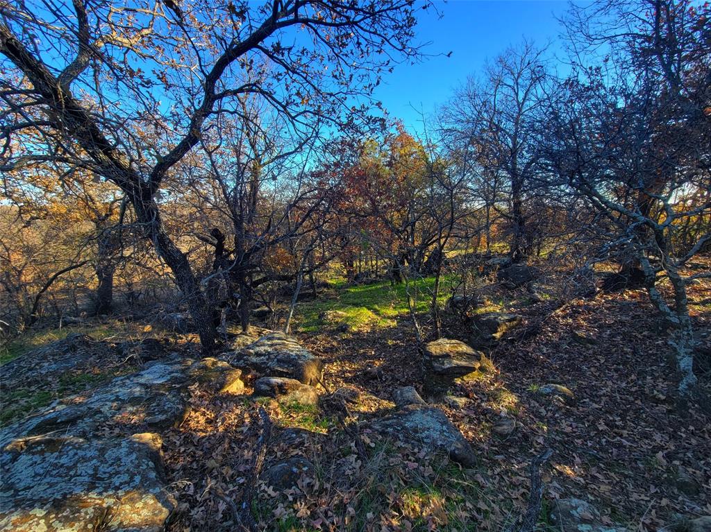 5 Barry Road, Henrietta, TX 76365