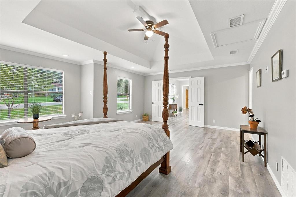 938 Amsden Street, Denison, TX 75020