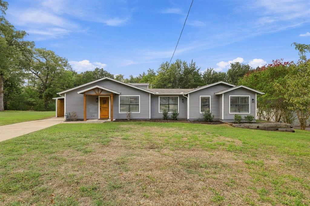 938 Amsden Street, Denison, TX 75020