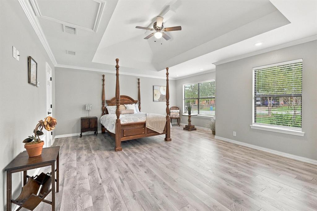 938 Amsden Street, Denison, TX 75020