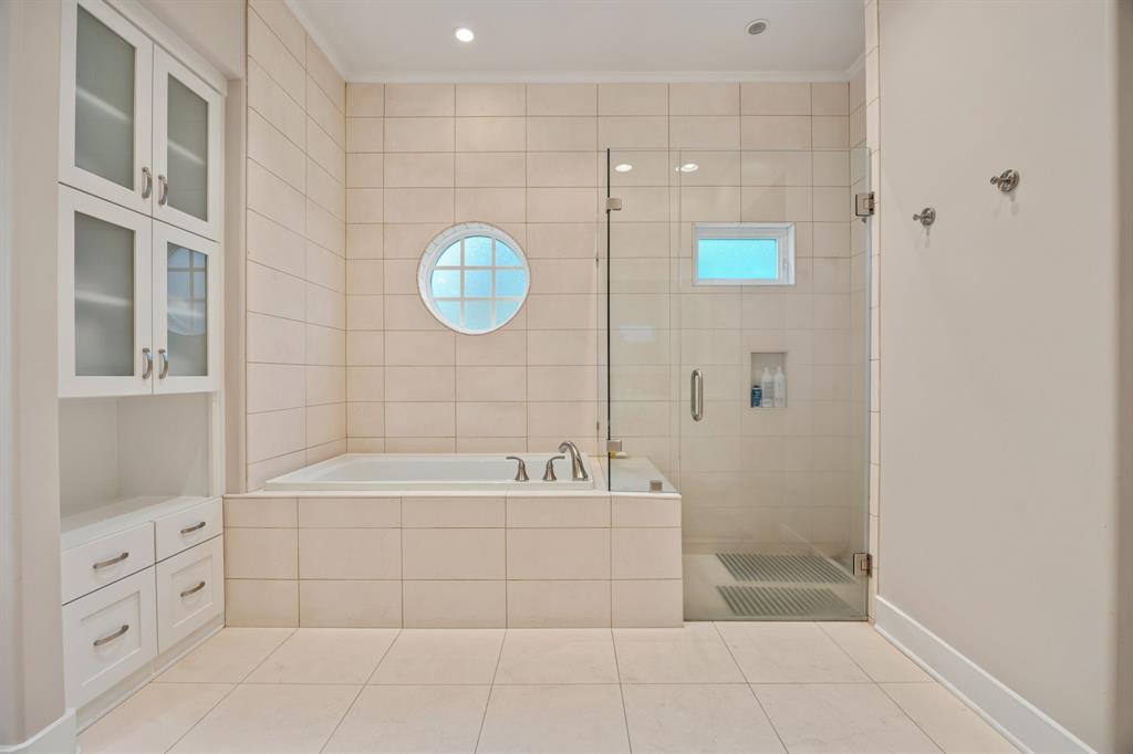 282 North Bay, Bullard, TX 75757
