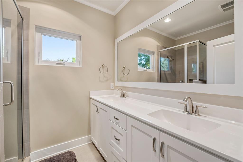 282 North Bay, Bullard, TX 75757