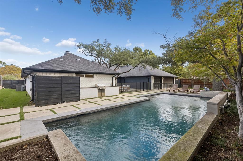 6962 Forest Glade Circle, Dallas, TX 75230