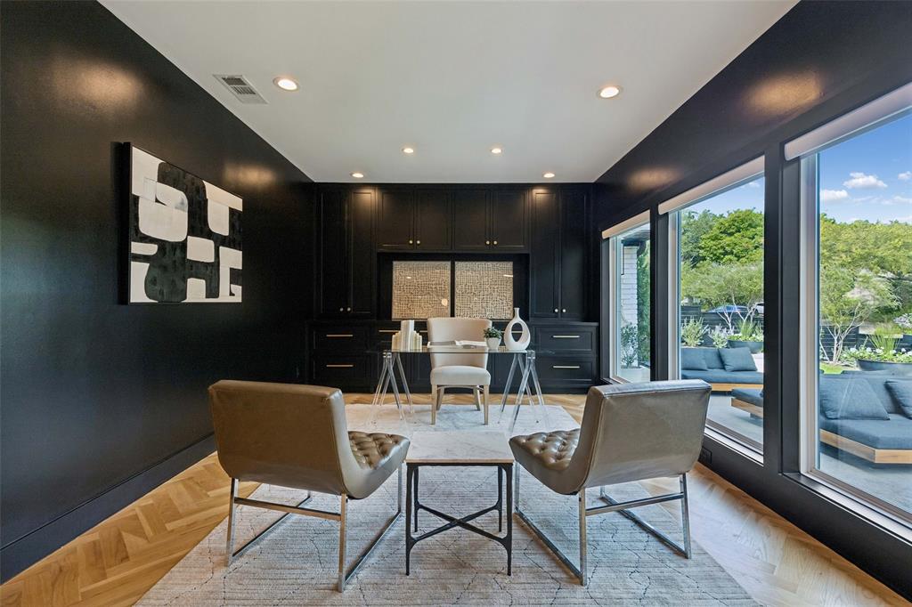 6962 Forest Glade Circle, Dallas, TX 75230