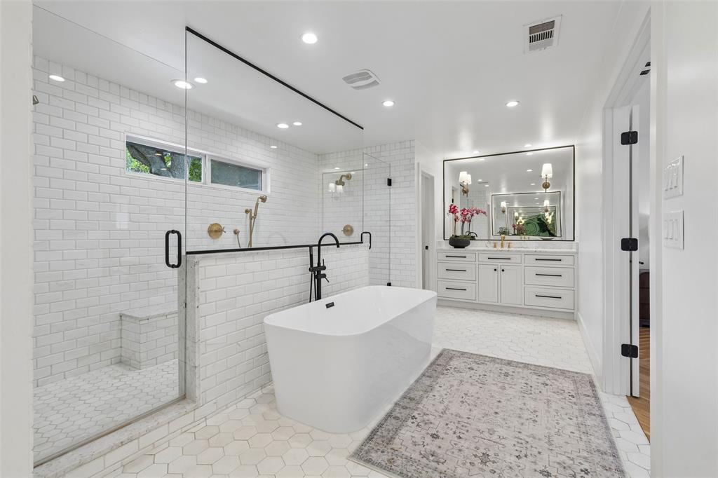 6962 Forest Glade Circle, Dallas, TX 75230