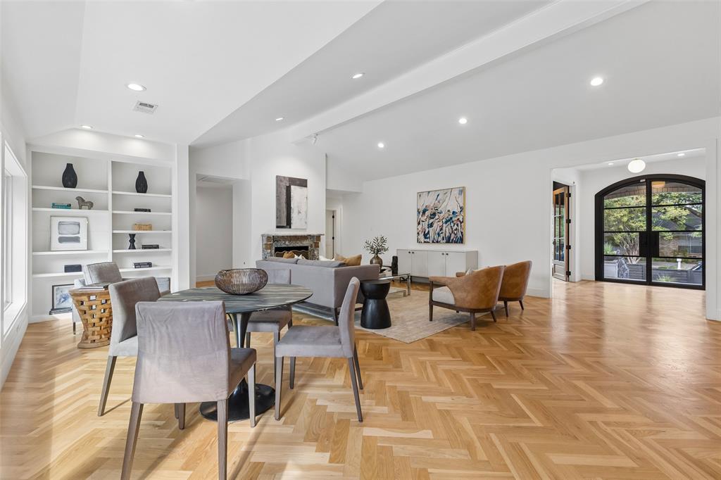 6962 Forest Glade Circle, Dallas, TX 75230