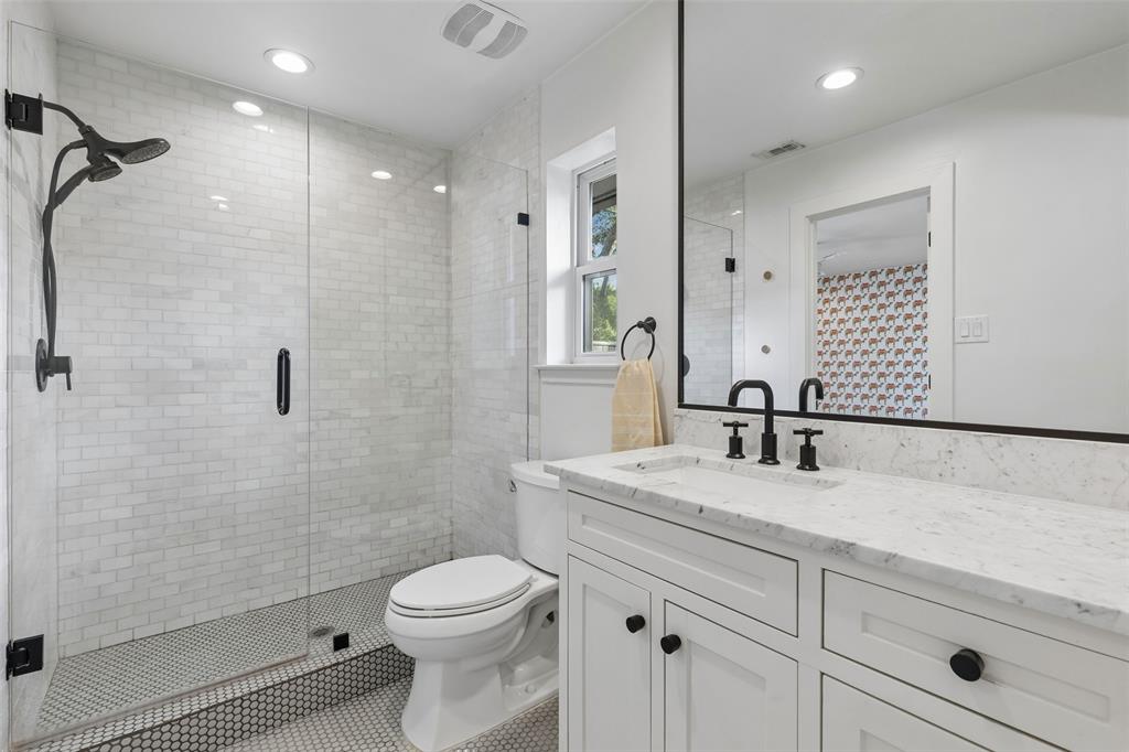 6962 Forest Glade Circle, Dallas, TX 75230