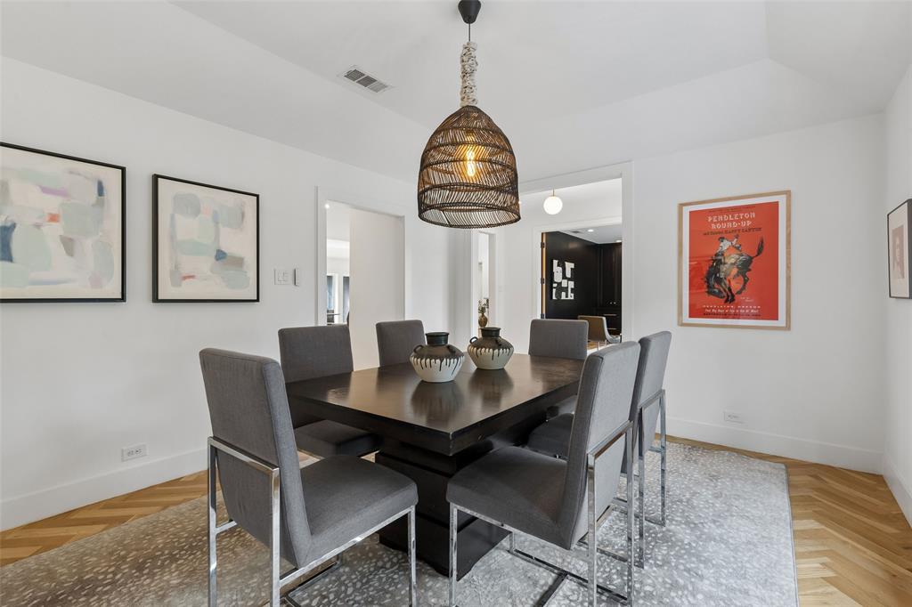 6962 Forest Glade Circle, Dallas, TX 75230