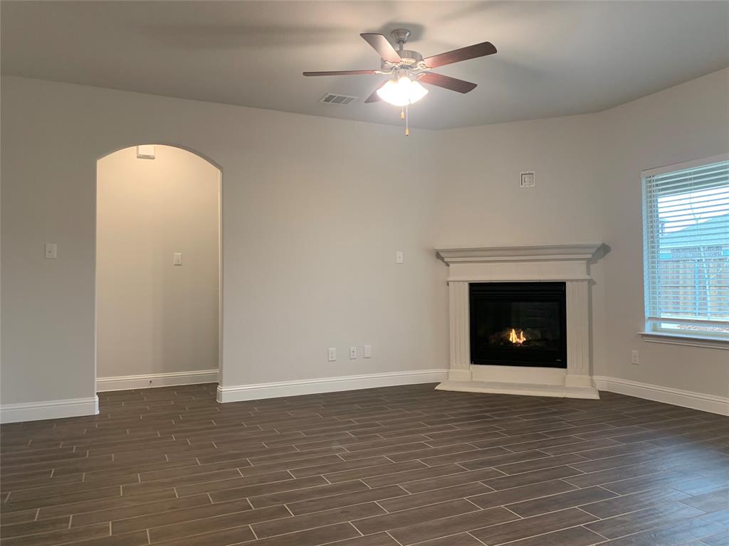 765 Knoxbridge Road, Forney, TX 75126