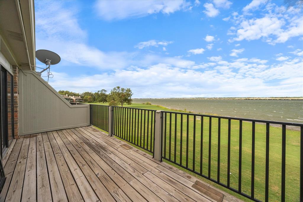 1806 Signal Ridge Place, Rockwall, TX 75032