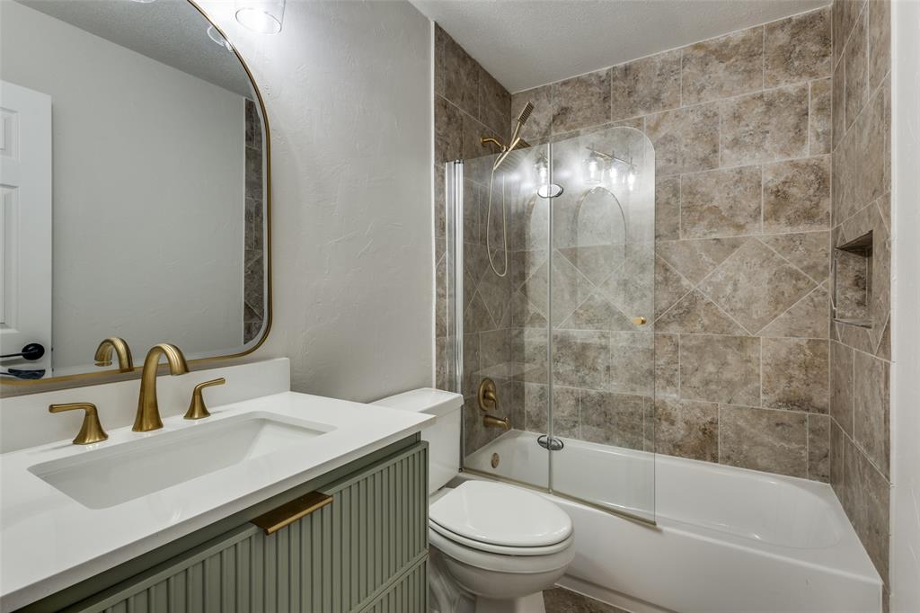 7800 Glenoaks Drive, Frisco, TX 75034