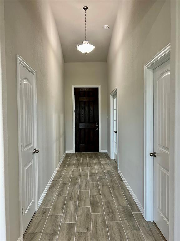 277 Middlefield Drive, Red Oak, TX 75154