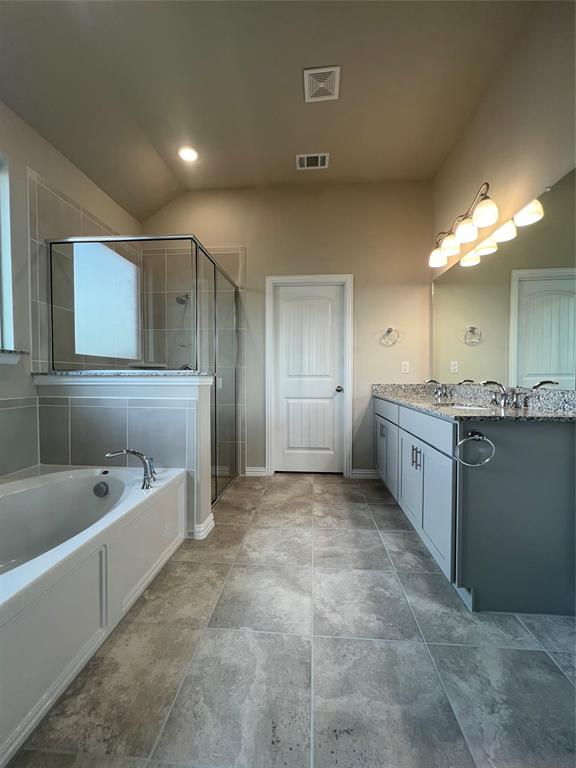 277 Middlefield Drive, Red Oak, TX 75154