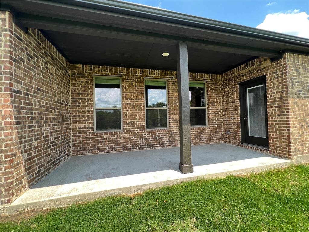 277 Middlefield Drive, Red Oak, TX 75154