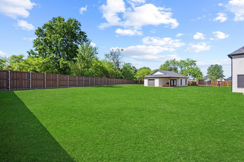 2214 Norwood Street, Sherman, TX 75092