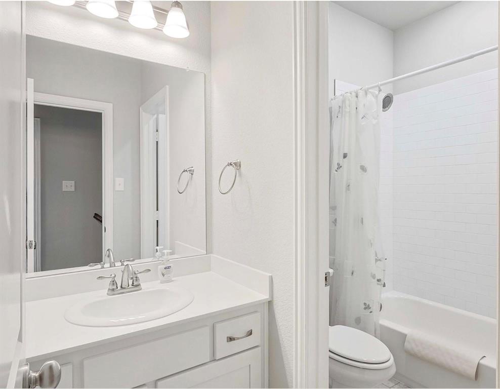 6817 Topaz Drive, Greenville, TX 75402