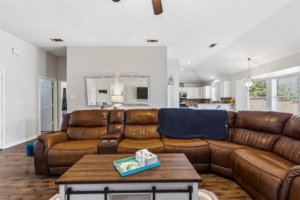 8204 Reel Street, Frisco, TX 75035