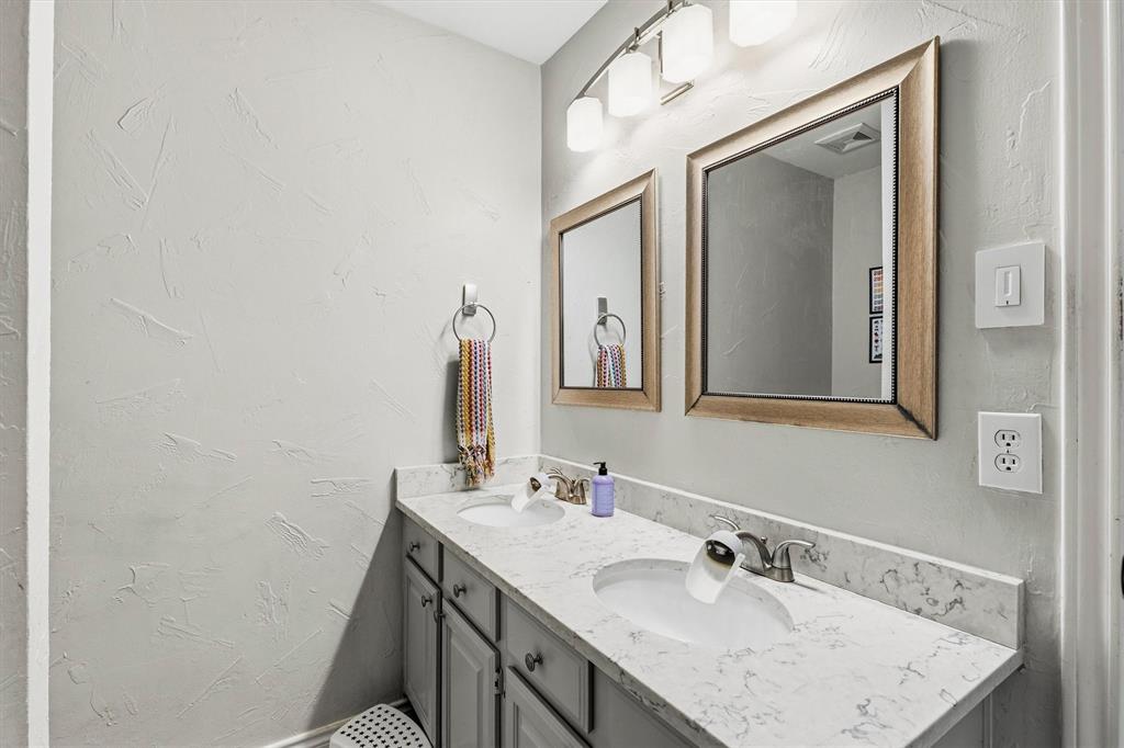 8204 Reel Street, Frisco, TX 75035