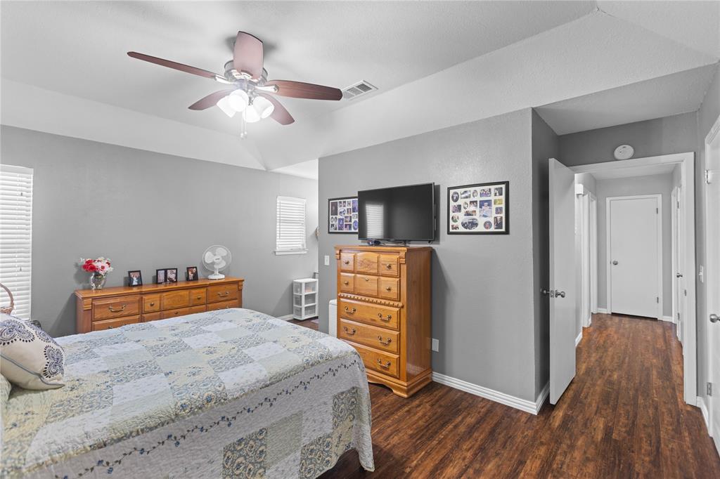 1625 Sugar Hill Road, Reno, TX 75462