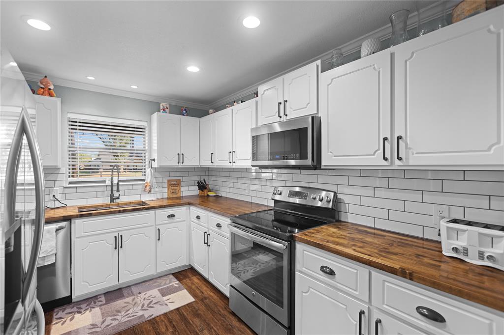 1625 Sugar Hill Road, Reno, TX 75462