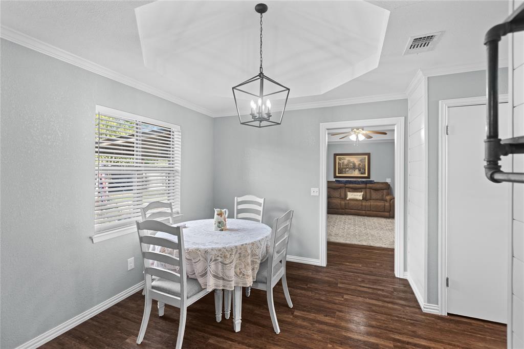 1625 Sugar Hill Road, Reno, TX 75462