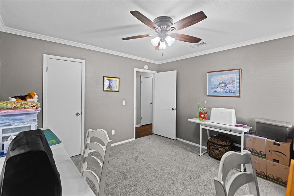 1625 Sugar Hill Road, Reno, TX 75462