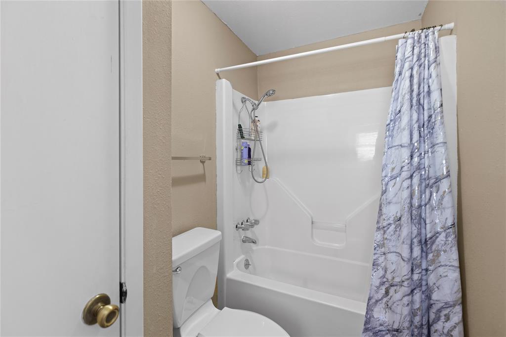 1625 Sugar Hill Road, Reno, TX 75462