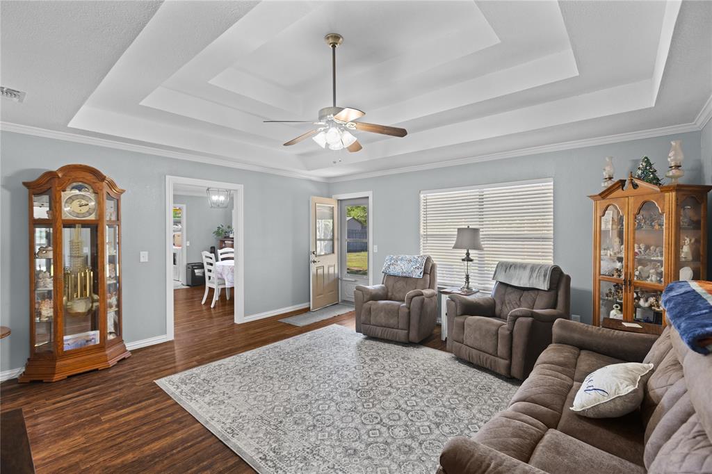 1625 Sugar Hill Road, Reno, TX 75462