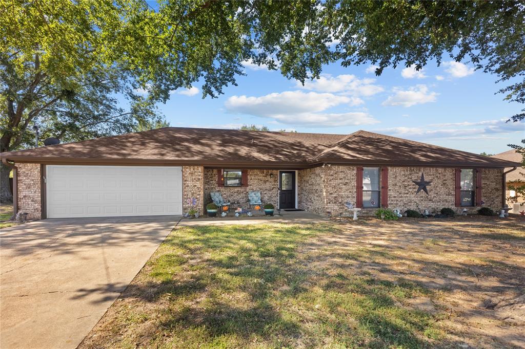 1625 Sugar Hill Road, Reno, TX 75462