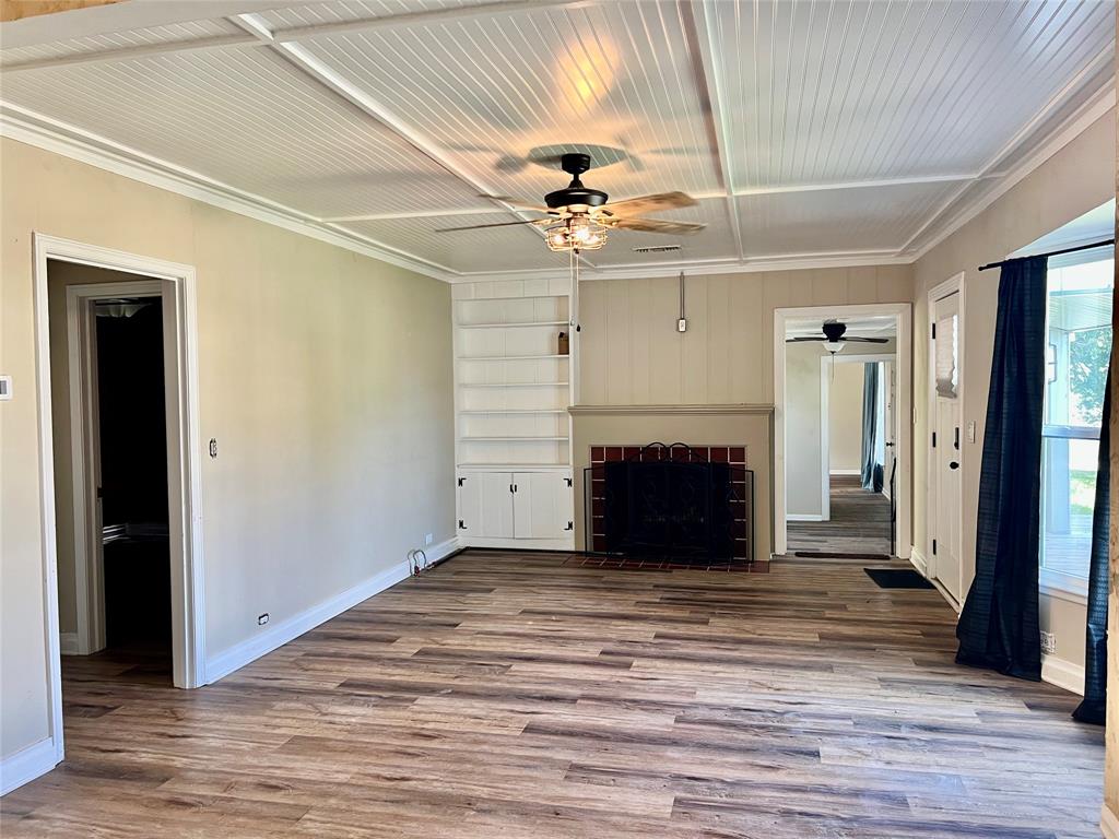 603 W Cedar Street, Nocona, TX 76255