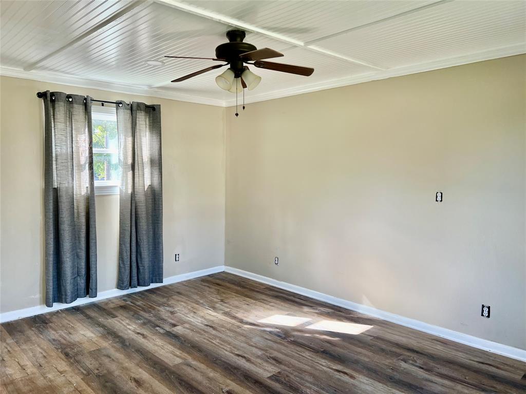 603 W Cedar Street, Nocona, TX 76255