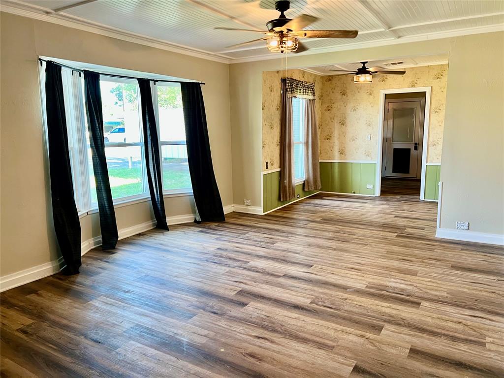 603 W Cedar Street, Nocona, TX 76255