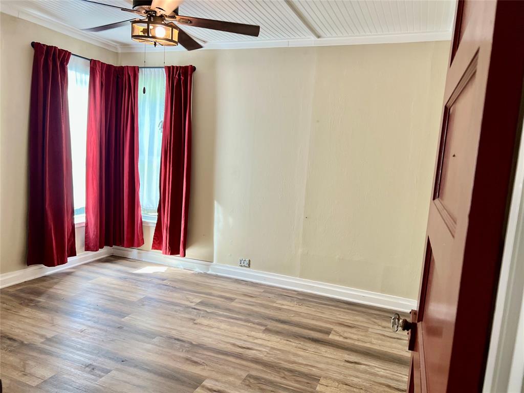 603 W Cedar Street, Nocona, TX 76255