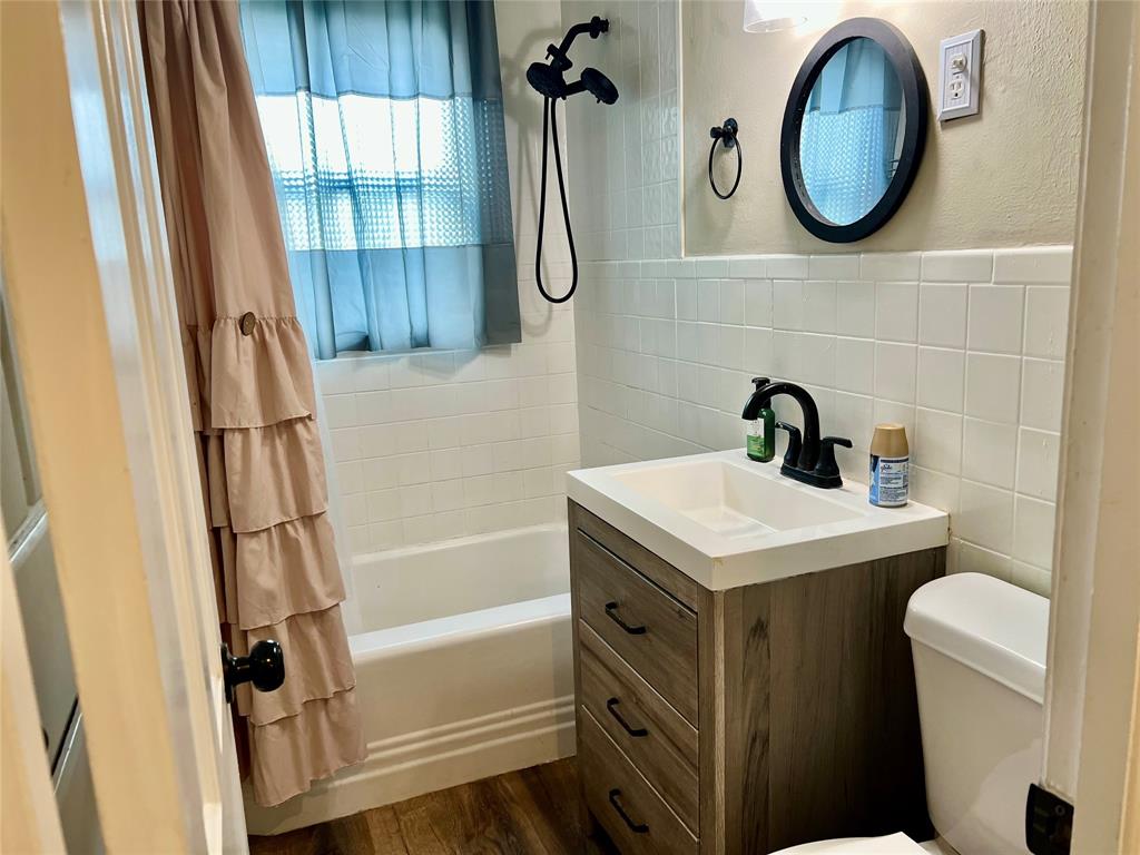 603 W Cedar Street, Nocona, TX 76255