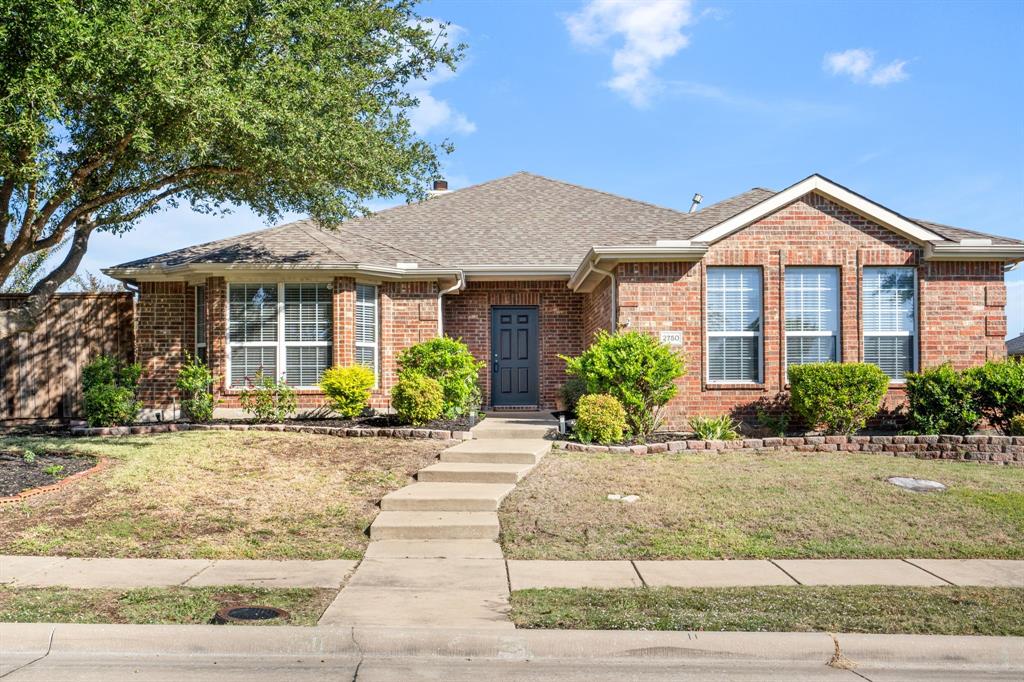 Welcome to 2750 Chalmers Ct in beautiful Rockwall, TX!