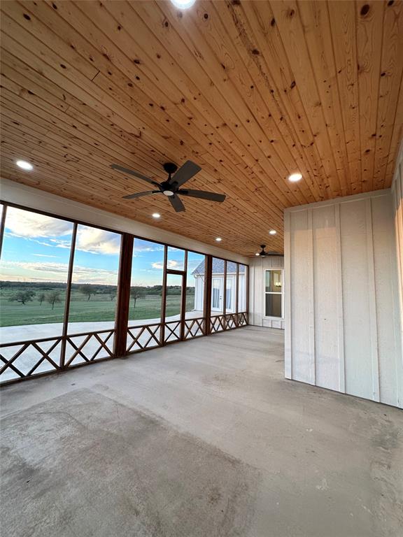 675 Comanche Lake, Comanche, TX 76442