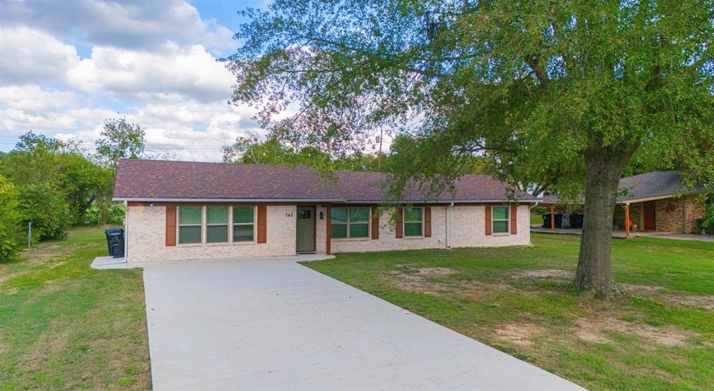 742 Henderson Street, Wills Point, TX 75169