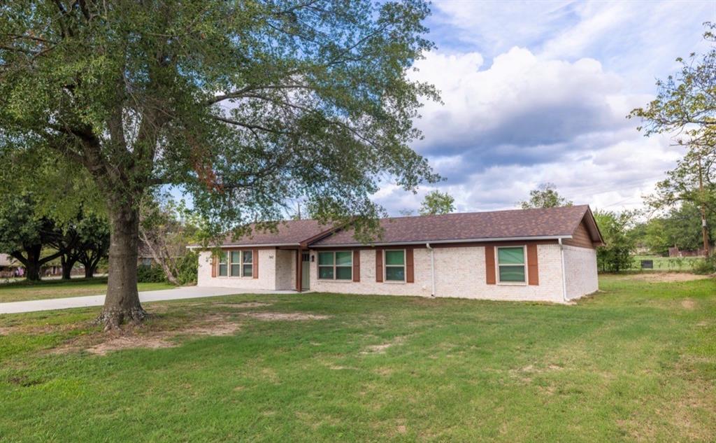 742 Henderson Street, Wills Point, TX 75169