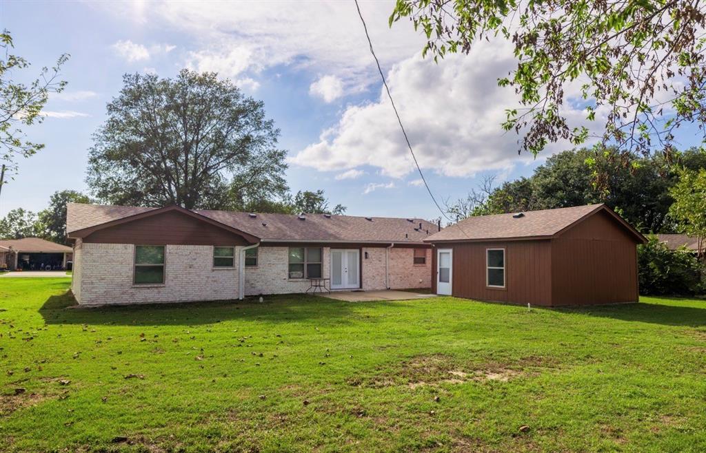 742 Henderson Street, Wills Point, TX 75169