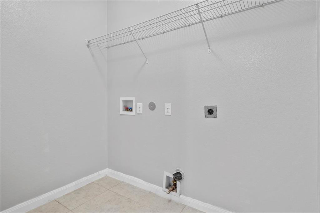 2043 Fair Crest Trail, Forney, TX 75126