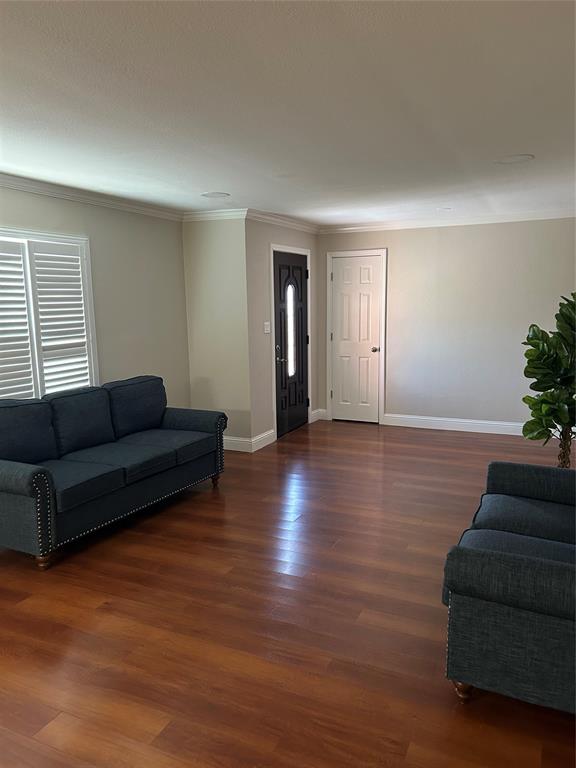110 Hutchins Road, Olney, TX 76374