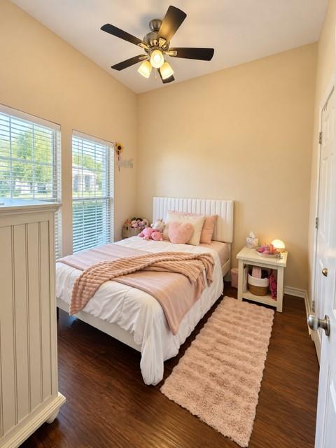 Secondary bedroom