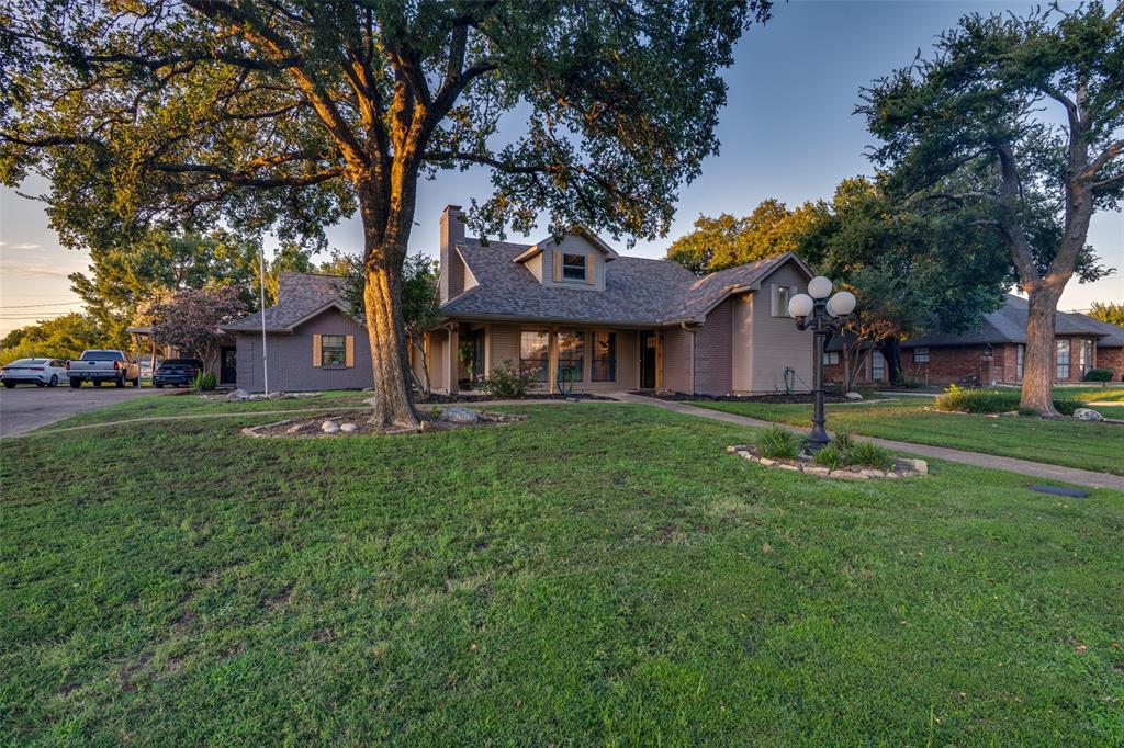 2209 Vicksburg Drive, Sachse, TX 75048 2209 Vicksburg Drive, Sachse, TX 75048
