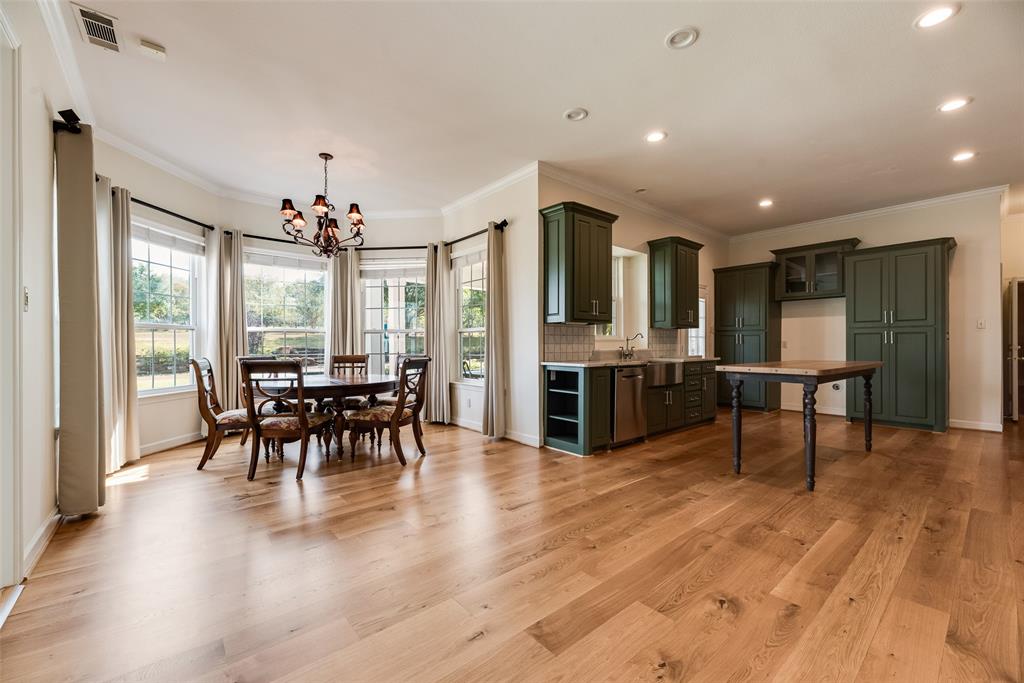 1141 Sugar Ridge Road, Ennis, TX 75119