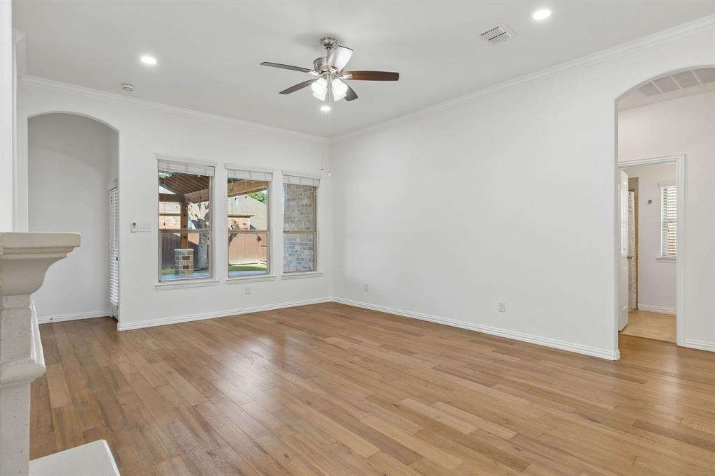 813 Park Place Lane, McKinney, TX 75071