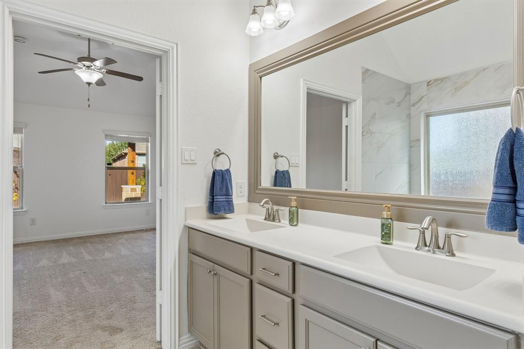 813 Park Place Lane, McKinney, TX 75071