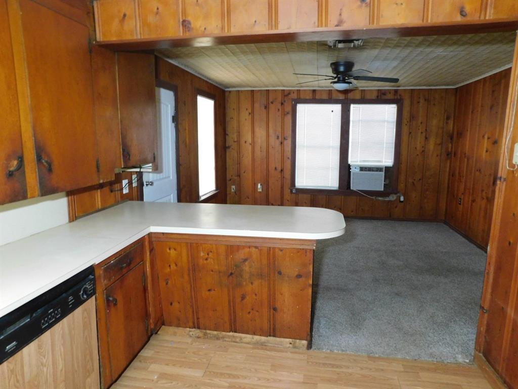 204 ELMWOOD Street, Springhill, LA 71075