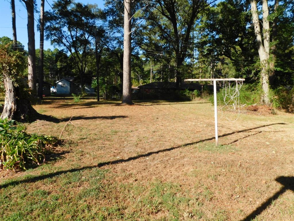 204 ELMWOOD Street, Springhill, LA 71075