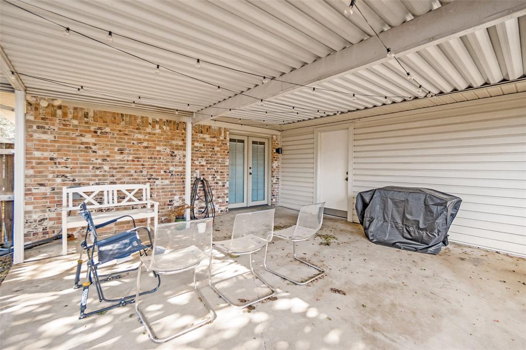 8324 Lullwater Drive, Dallas, TX 75218